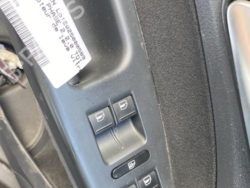 Used Left front window switch Left front window switch VW TOURAN (1T1, 1T2) 2.0 TDI (140 hp) 28614149 28614149