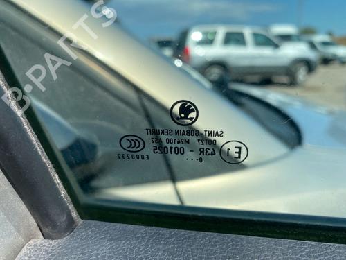 Used Front left door window Front left door window 38228506 38228506