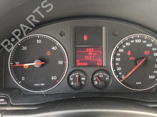 Cockpit VW GOLF PLUS V (5M1, 521) 1.9 TDI (105 hp) 22124994