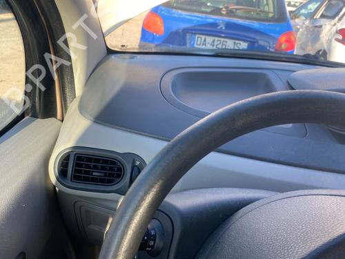 Used Dashboard Dashboard RENAULT MODUS / GRAND MODUS (F/JP0_) 1.5 dCi (FP0D, JP0D) (82 hp) 40530323 40530323