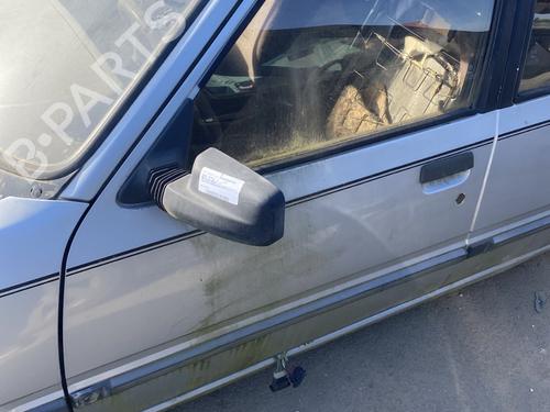 Used Left front door Left front door 24973606 24973606