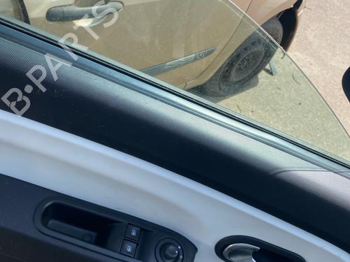 Used Left front window switch Left front window switch 38072049 38072049