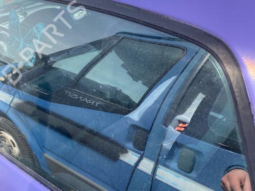 Dør rude ventre bagtil Dør rude ventre bagtil RENAULT TWINGO I (C06_) 1.2 (C066, C068) (58 hp) 34334682 34334682