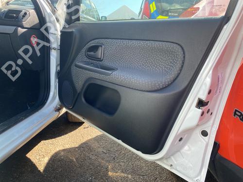 Høyre frontpanel Høyre frontpanel RENAULT CLIO II (BB_, CB_) [1998-2016] 36966338 36966338