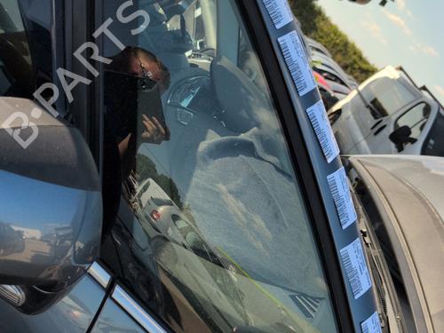 front-right-quarter-glass-citroen-c4-grand-picasso-i-ua_-2006-2007-2008-2009-2010-2011-2012-2013-36684855 main image