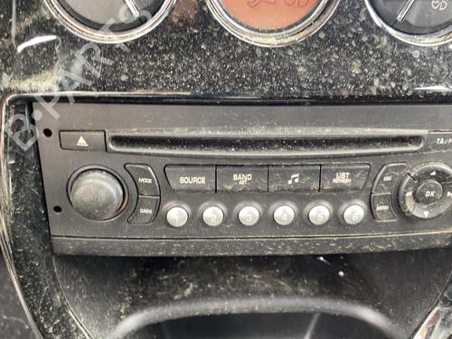 Bilradio CITROËN DS3 (SA_) 1.6 VTi 120 (120 hp) 27493899
