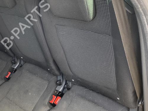 Sedile posteriore PEUGEOT 5008 (0U_, 0E_) 2.0 HDi 150 / BlueHDi 150 (150 hp) 28048101