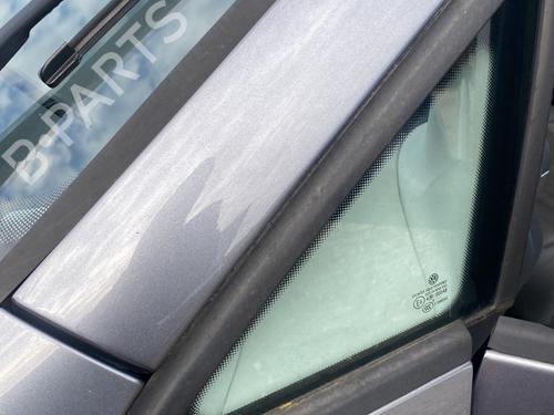 Used Front left quarter glass Front left quarter glass VW TOURAN (1T1, 1T2) 1.9 TDI (105 hp) 28589284 28589284