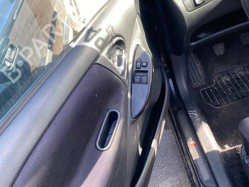 Used Front left panel Front left panel 39611793 39611793