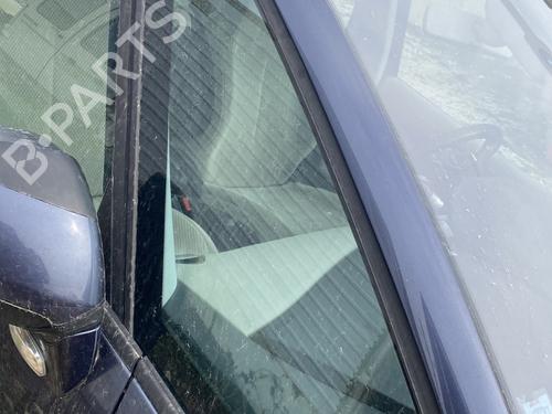 front-right-quarter-glass-citroen-c4-picasso-i-mpv-ud_-2006-2007-2008-2009-2010-2011-2012-2013-2014-2015-33875075 main image
