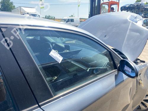 front-right-door-window-bmw-1-e87-2003-2004-2005-2006-2007-2008-2009-2010-2011-2012-2013-36756000 main image