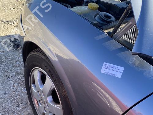 Used Left front fenders OPEL VECTRA B (J96) 1.6 i 16V (F19) (100 hp) 25477147