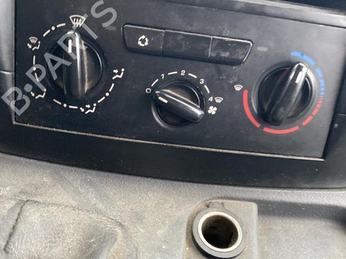Used Climate control Climate control PEUGEOT EXPERT Van (VF3A_, VF3U_, VF3X_) 1.6 HDi 90 16V (90 hp) 31019132 31019132