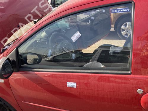 Used Front left window mechanism Front left window mechanism RENAULT TWINGO II (CN0_) 1.2 16V (CN04, CN0B) (75 hp) 32865034 32865034