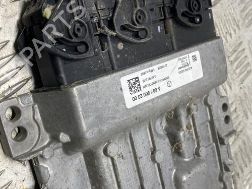 engine-control-unit-ecu-mercedes-benz-a-class-w176-2012-2013-2014-2015-2016-2017-2018-31859833 main image