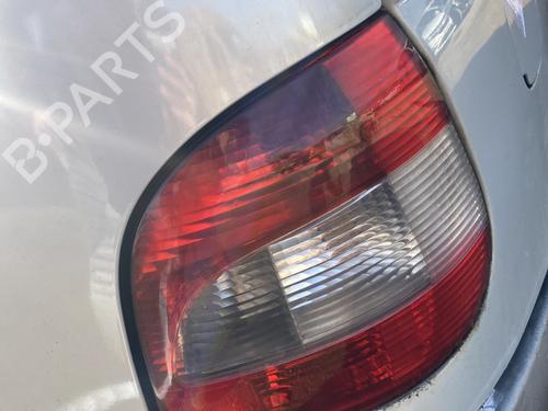 right-taillight-renault-scenic-i-mpv-ja01_-fa0_-1999-2000-2001-2002-2003-2004-2005-2006-2007-2008-2009-2010-31852118 main image