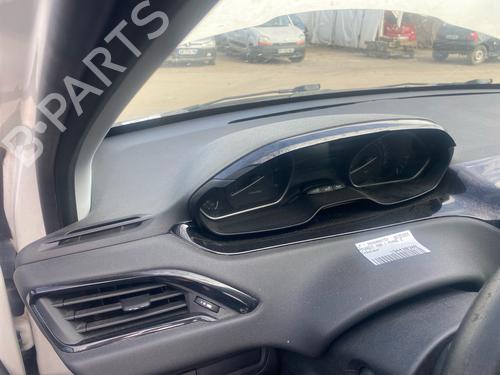 Used Dashboard Dashboard PEUGEOT 208 I (CA_, CC_) 1.6 BlueHDi 100 (100 hp) 40064089 40064089