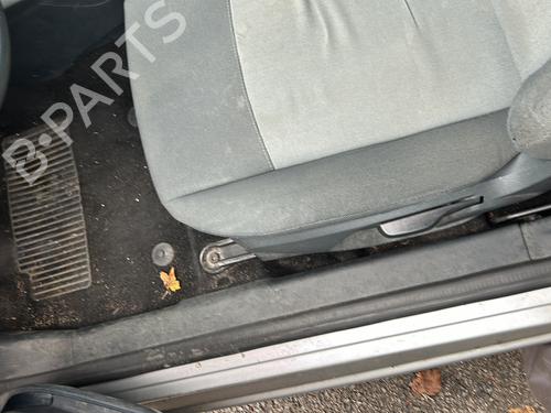 Used Left front seat FORD FIESTA VI (CB1, CCN) 1.4 TDCi (70 hp) 22113863