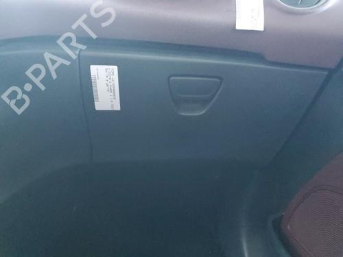 Used Glove box Glove box 22117492 22117492