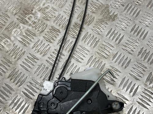 Used Front left lock TOYOTA YARIS (_P13_) 1.4 D (NLP130_, NLP130) (90 hp) 19906224