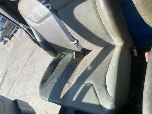 Used Right front seat Right front seat 36048252 36048252