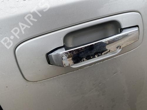 front-right-exterior-door-handle-nissan-x-trail-i-t30-2001-2002-2003-2004-2005-2006-2007-2008-2009-2010-2011-2012-2013-31981253 main image