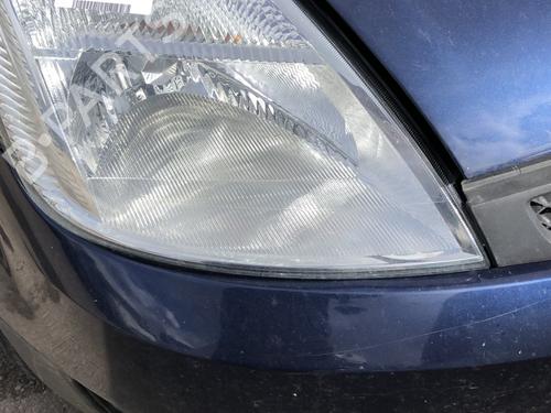 Used Right headlight FORD FIESTA V (JH_, JD_) 1.4 TDCi (68 hp) 22126671
