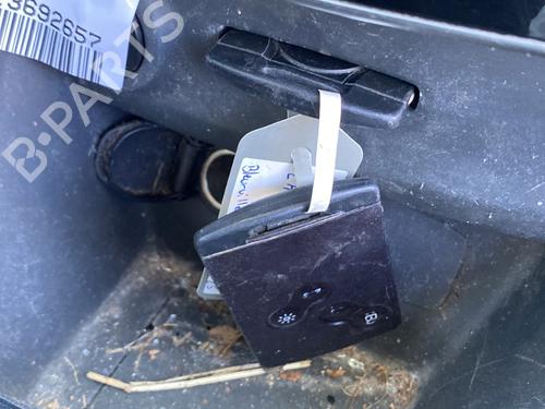 Card reader RENAULT CLIO IV (BH_) 1.5 dCi 90 | BP29571732E4 