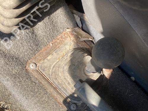 Used Transfer box Transfer box SUZUKI SAMURAI Closed Off-Road Vehicle (SJ_) 1.9 TD All-wheel Drive (SJ419TD) (63 hp) 33553958 33553958