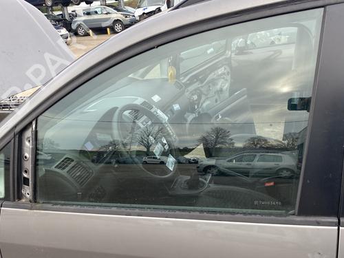 Szyba drzwi przednich lewych VW TOURAN (1T1, 1T2) 1.4 TSI | BP29967131C18