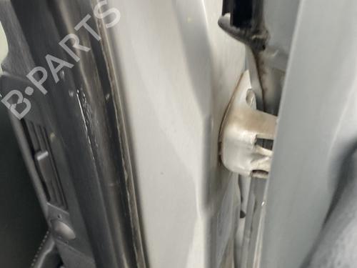 Gummiliste RENAULT SCÉNIC III (JZ0/1_) 1.5 dCi (JZ02, JZ0R) (95 hp) 32983773