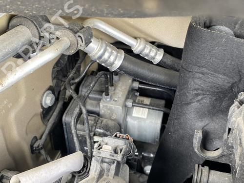 Used ABS pump ABS pump PEUGEOT RIFTER 1.2 PureTech 110 (110 hp) 25738484 25738484