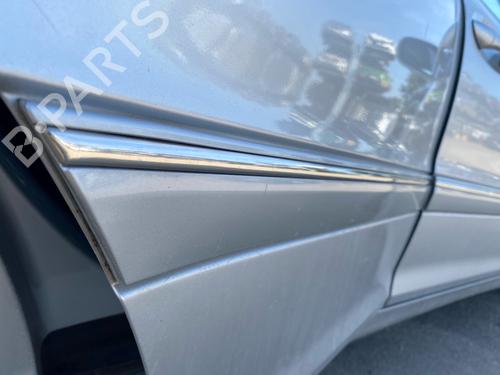 door-moulding-trim-mercedes-benz-c-class-w203-2000-2001-2002-2003-2004-2005-2006-2007-37611884 main image