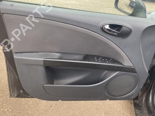 Used Front left panel Front left panel SEAT LEON (1P1) 1.9 TDI (105 hp) 33933774 33933774