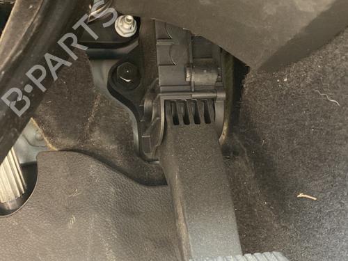 Used Pedal Pedal MERCEDES-BENZ B-CLASS Sports Tourer (W246, W242) B 180 CDI (246.200) (109 hp) 26653889 26653889