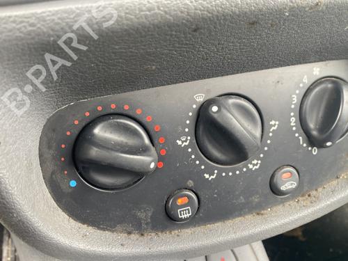 Used Climate control Climate control RENAULT CLIO I (B/C57_, 5/357_) [1990-1999] 33933872 33933872