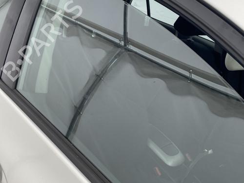 front-right-door-window-toyota-auris-_e15_-2006-2007-2008-2009-2010-2011-2012-2013-26276739 main image