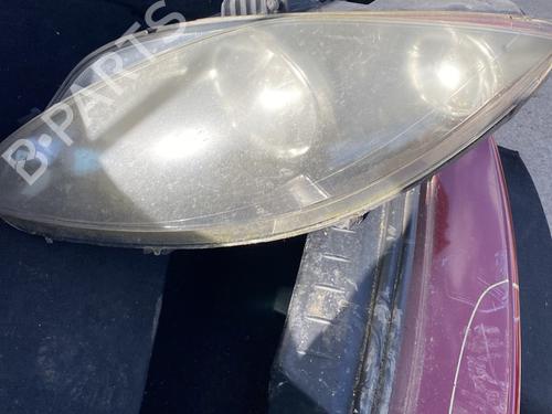 Used Right headlight SEAT ALTEA (5P1) 2.0 TDI 16V (140 hp) 25124636
