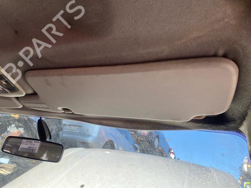 Aletta parasole destra Aletta parasole destra LAND ROVER RANGE ROVER II (P38A) 2.5 D 4x4 (136 hp) 37527226 37527226