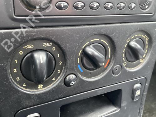 climate-control-citroen-xsara-coupe-n0-1998-1999-2000-2001-2002-2003-2004-2005-32370195 main image