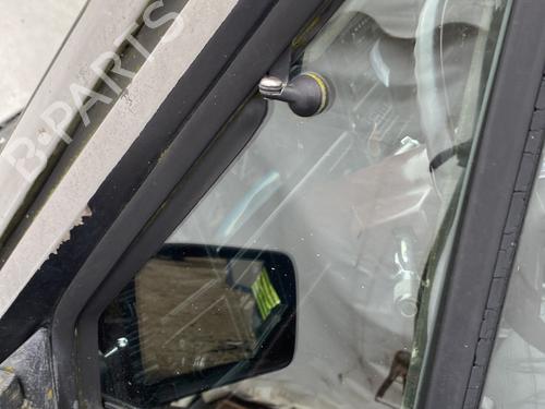 Vidro triangular frente esquerdo Vidro triangular frente esquerdo JEEP CHEROKEE (XJ) 2.1 TD (87 hp) 32439553 32439553