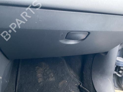 Used Glove box Glove box RENAULT MEGANE II (BM0/1_, CM0/1_) 1.5 dCi (BM1E, CM1E) (106 hp) 31136842 31136842