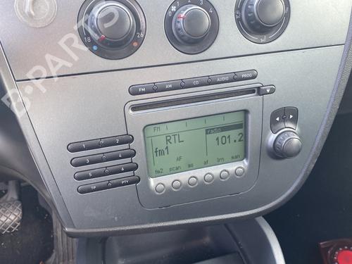 Radio SEAT LEON (1P1) 1.9 TDI | BP29635818E6 