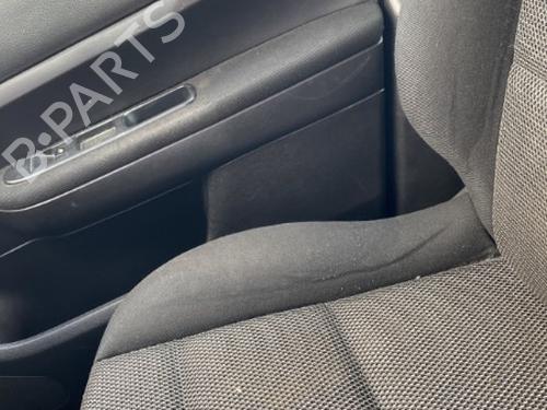 Used Right front seat Right front seat 22123475 22123475