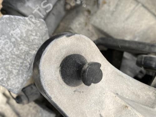 Używane Skrzynia biegów AUDI A3 Sportback (8PA) 1.9 TDI (105 hp) 30603972