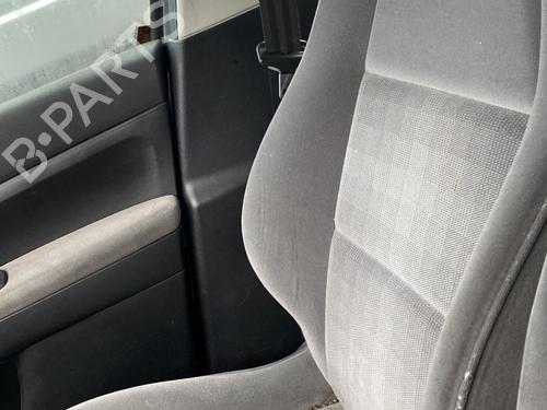 Used Right front seat Right front seat PEUGEOT 307 (3A/C) 2.0 HDi 110 (107 hp) 22358368 22358368