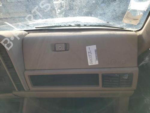 Used Glove box JEEP CHEROKEE (XJ) 2.1 TD (87 hp) 22117864
