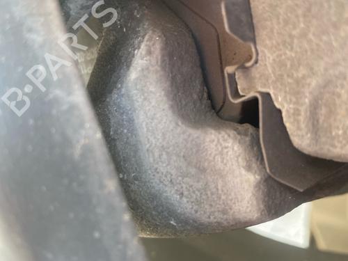Used Right front brake caliper Right front brake caliper 37706858 37706858