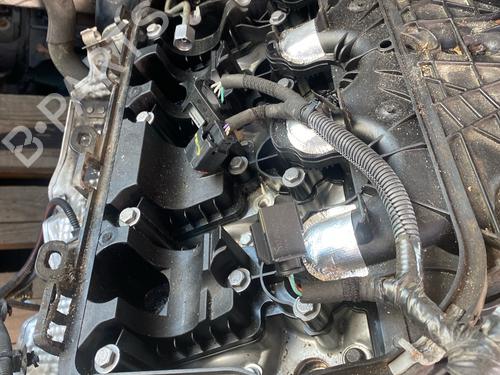 cylinder-head-peugeot-expert-van-vf3a_-vf3u_-vf3x_-2007-35960797 main image