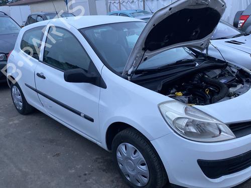 Used Fuel tank RENAULT CLIO III (BR0/1, CR0/1) 1.5 dCi (BR17, CR17) (86 hp) 30261091